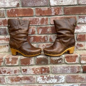 UGG W Lynnea boot woman’s size 8